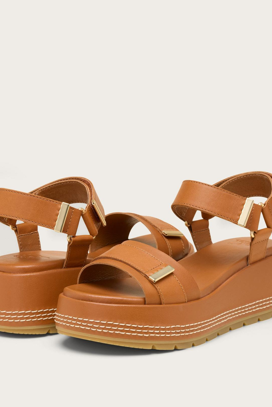 SOREL brown platform Y-Strap sandals