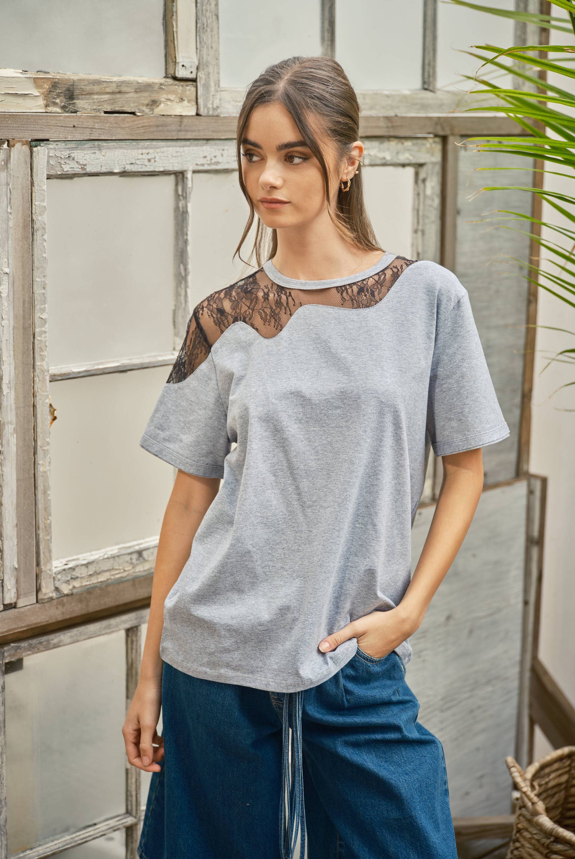Lace Insert Cotton Tee in Grey
