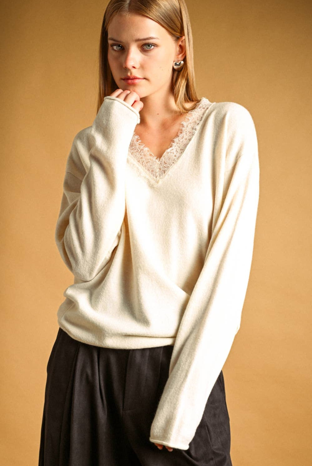 Miou Muse Long Sleeve Contrasted Knit Top - Cream