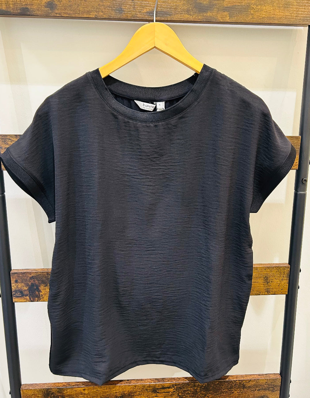 b.young Panyax Tee in Meteorite