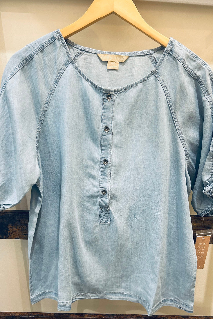 Short Sleeve Scoop Neck Top with Button Detail in Light Wash
