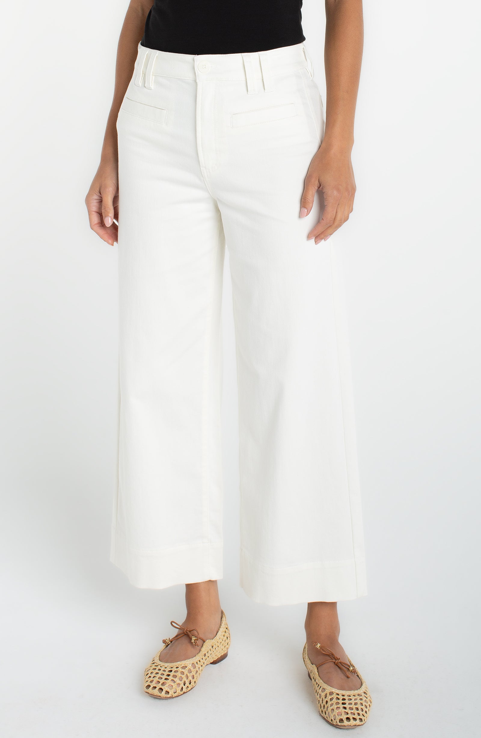 Liverpool HR Crop Wide Leg with Welt Pockets and 26" Inseam