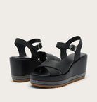 SOREL Black wedge sandals with platform sole 