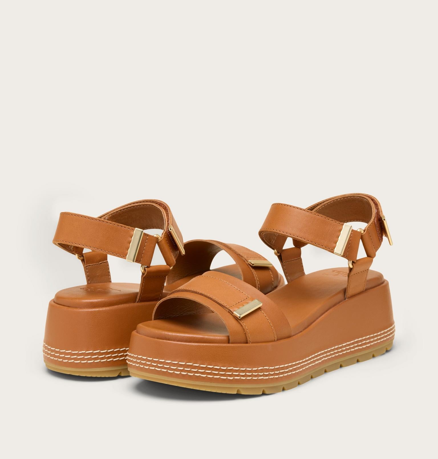 SOREL brown platform Y-Strap sandals