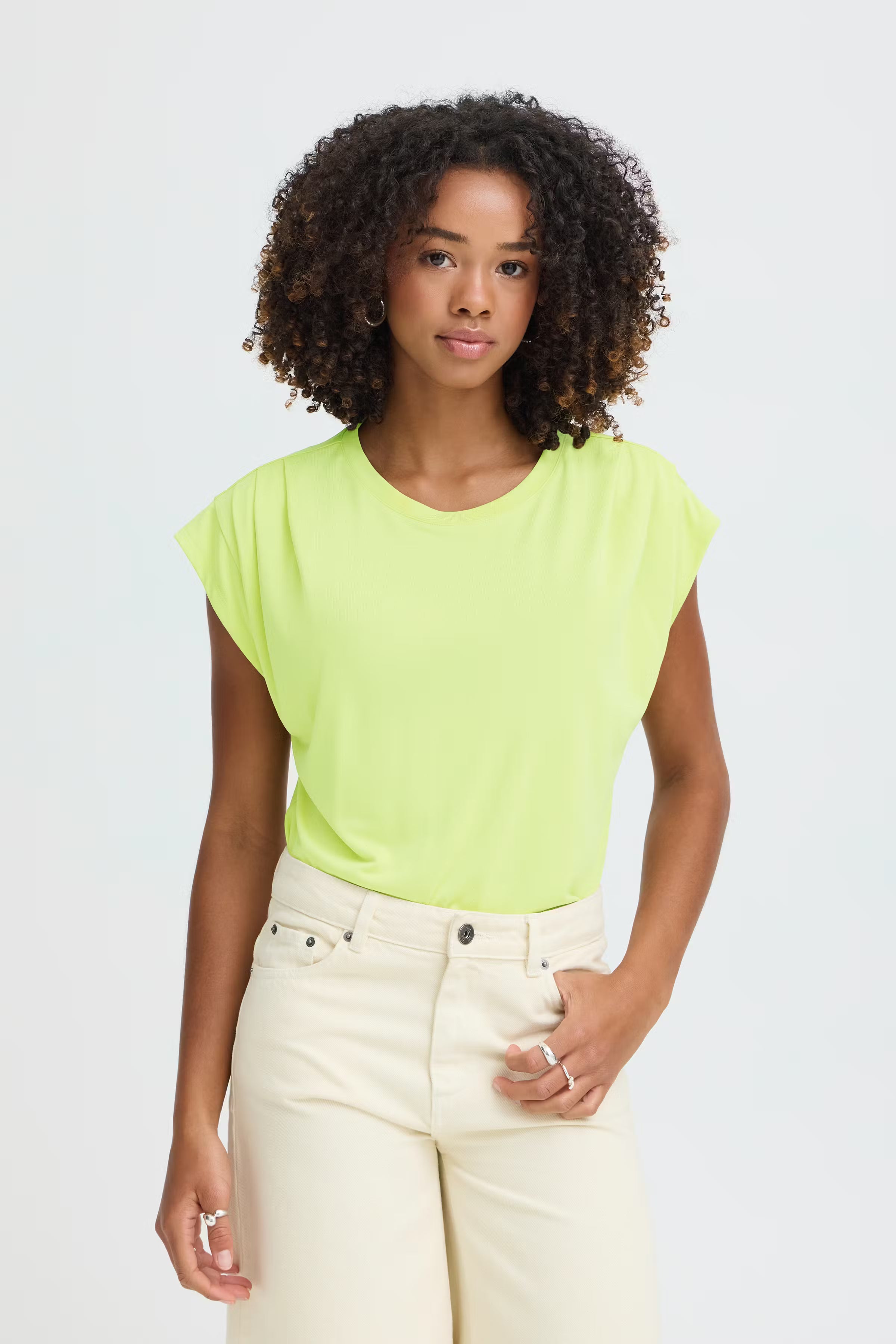 ICHI Lisken Top in Lily Green