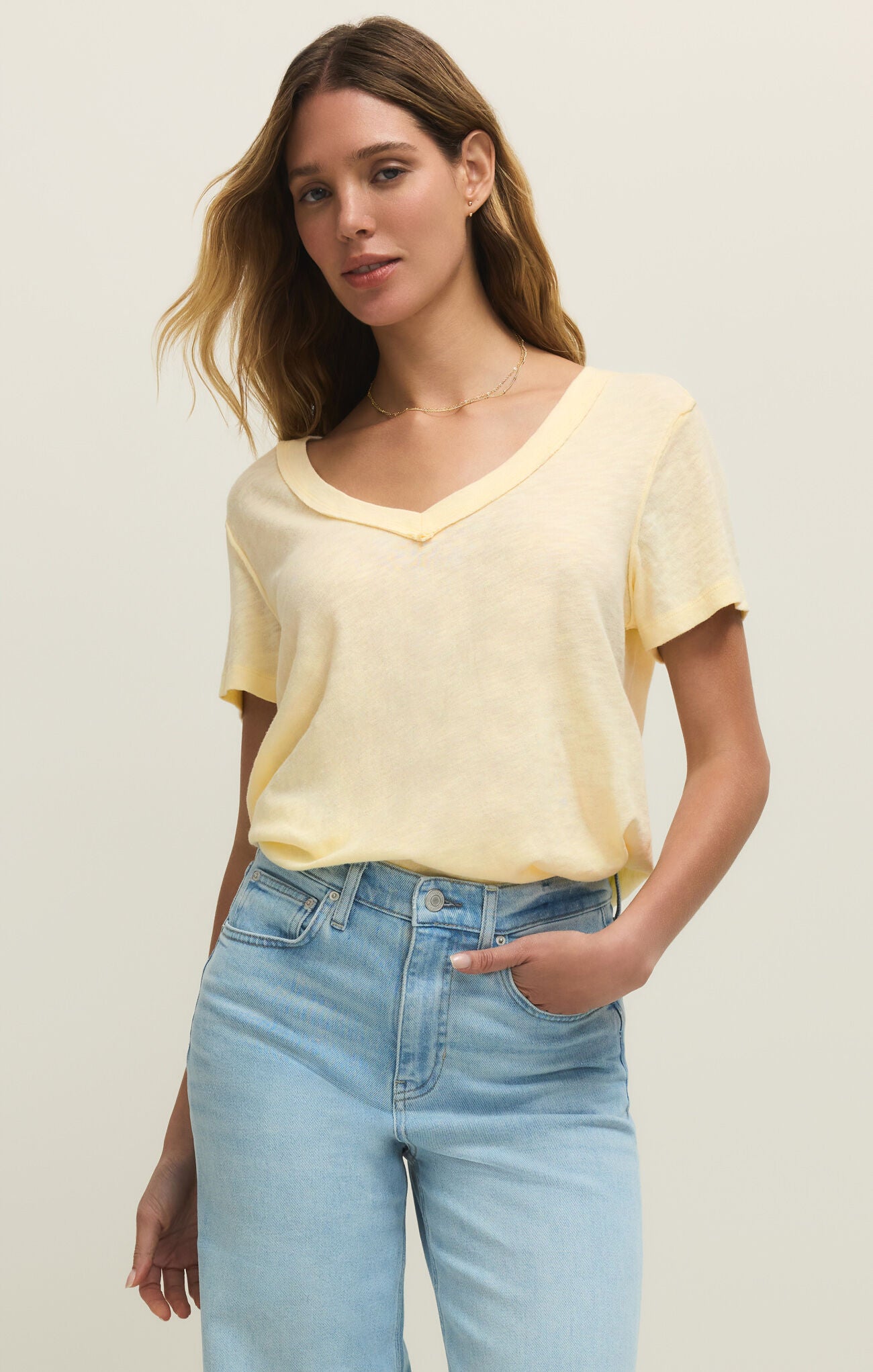 Z SUPPLY light yellow pineapple v-neck short sleeve shirt