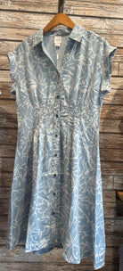 Button-Front Ruched-Waist Dress in Light Wash Palm Lines