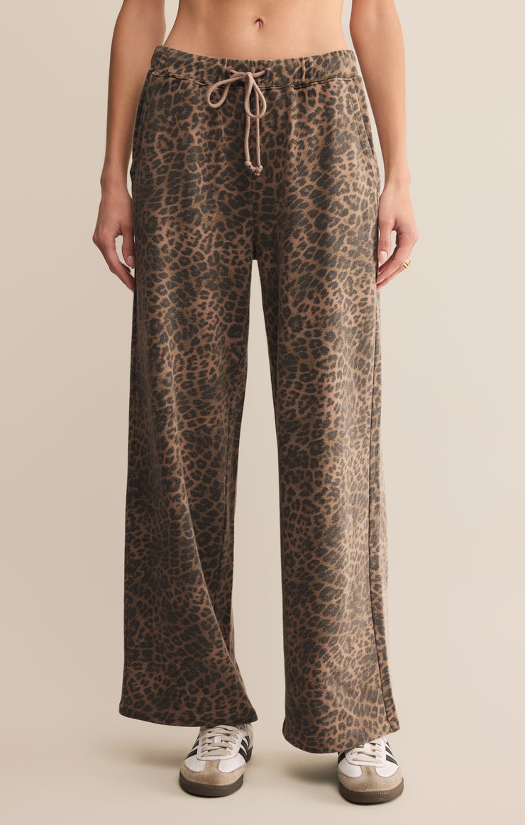 Z SUPPLY Hunter Leopard Knit Pant - Desert Tan