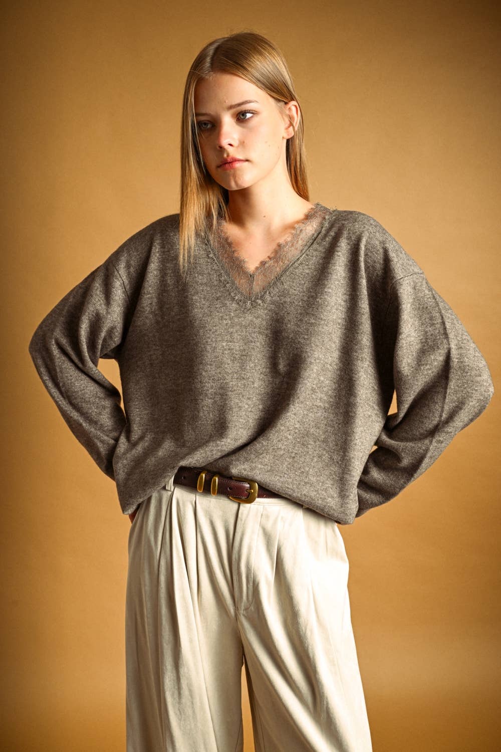 Miou Muse Long Sleeve Lac Contrasted Knit Top - Mocha
