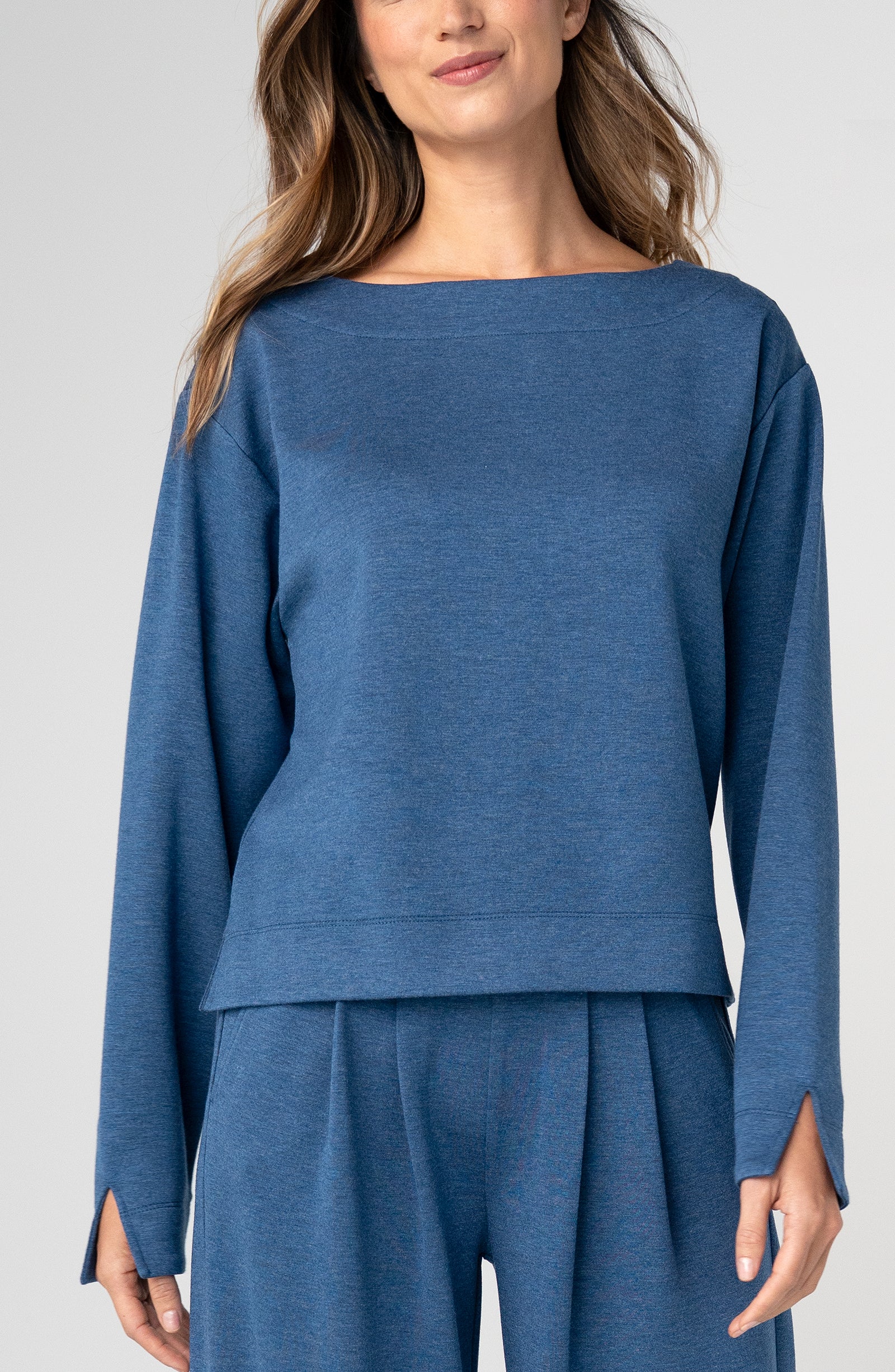 Liverpool Long Sleeve Boat Neck Top in Heathered Navy